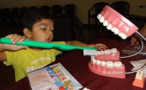 wow.. I too know how to brush teeth